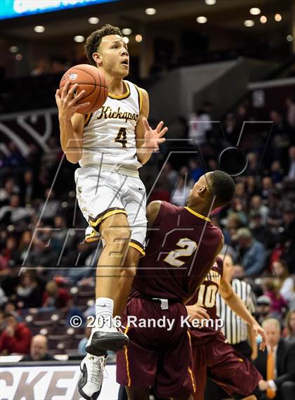 Thumbnail 3 in Kickapoo vs. Christ the King  (Bass Pro Tournament of Champions) photogallery.