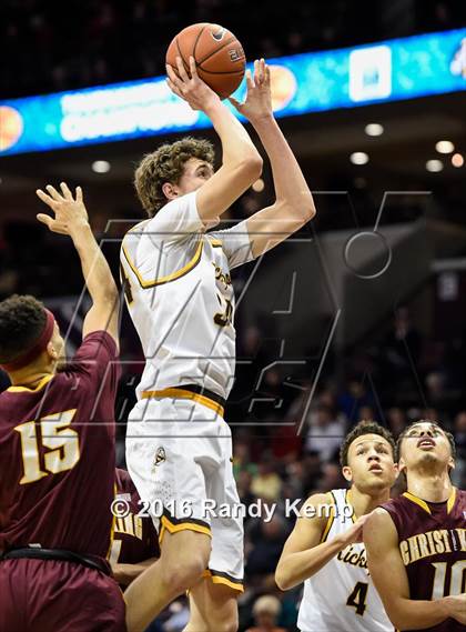 Thumbnail 3 in Kickapoo vs. Christ the King  (Bass Pro Tournament of Champions) photogallery.