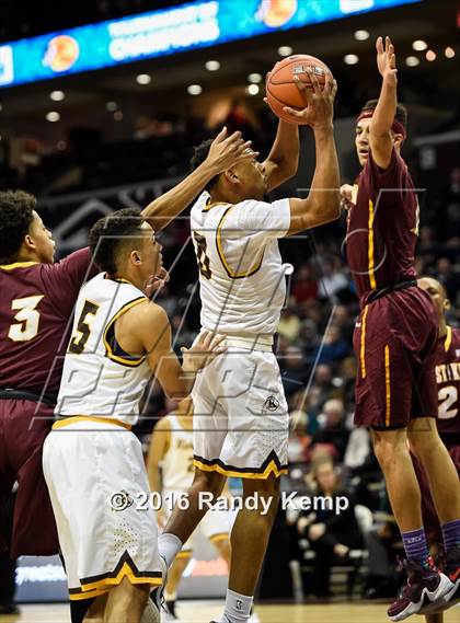 Thumbnail 1 in Kickapoo vs. Christ the King  (Bass Pro Tournament of Champions) photogallery.