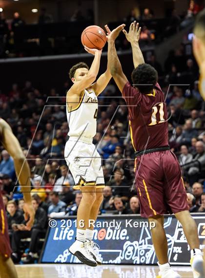 Thumbnail 1 in Kickapoo vs. Christ the King  (Bass Pro Tournament of Champions) photogallery.