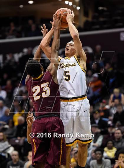 Thumbnail 1 in Kickapoo vs. Christ the King  (Bass Pro Tournament of Champions) photogallery.