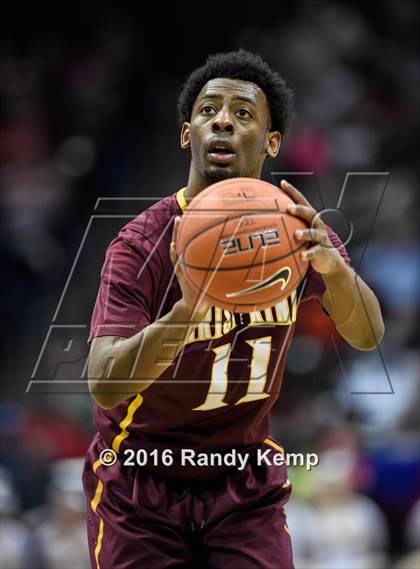 Thumbnail 2 in Kickapoo vs. Christ the King  (Bass Pro Tournament of Champions) photogallery.