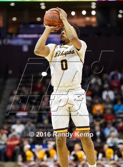 Thumbnail 2 in Kickapoo vs. Christ the King  (Bass Pro Tournament of Champions) photogallery.