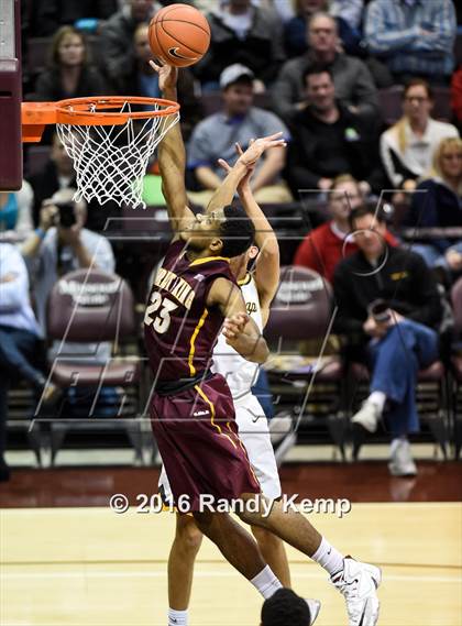 Thumbnail 1 in Kickapoo vs. Christ the King  (Bass Pro Tournament of Champions) photogallery.