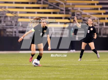 Thumbnail 3 in Seton vs Upper Arlington (OHSAA Division I State Final) photogallery.