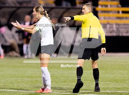 Thumbnail 2 in Seton vs Upper Arlington (OHSAA Division I State Final) photogallery.