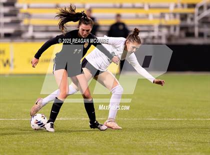 Thumbnail 3 in Seton vs Upper Arlington (OHSAA Division I State Final) photogallery.