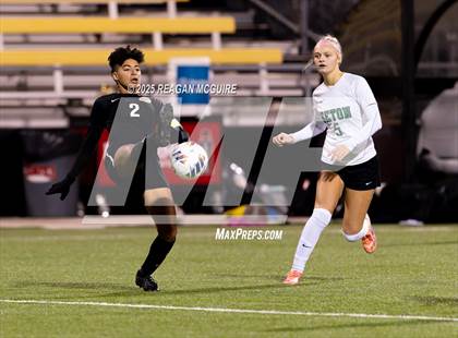Thumbnail 1 in Seton vs Upper Arlington (OHSAA Division I State Final) photogallery.