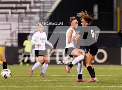 Thumbnail 3 in Seton vs Upper Arlington (OHSAA Division I State Final) photogallery.