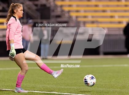 Thumbnail 3 in Seton vs Upper Arlington (OHSAA Division I State Final) photogallery.