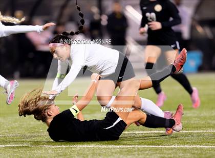 Thumbnail 2 in Seton vs Upper Arlington (OHSAA Division I State Final) photogallery.