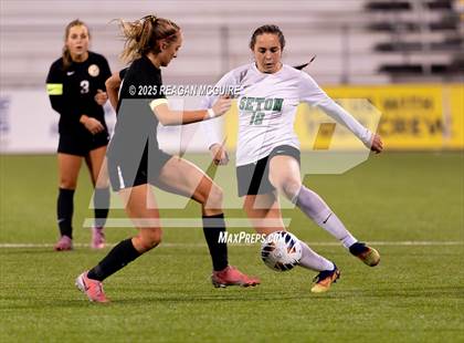 Thumbnail 2 in Seton vs Upper Arlington (OHSAA Division I State Final) photogallery.