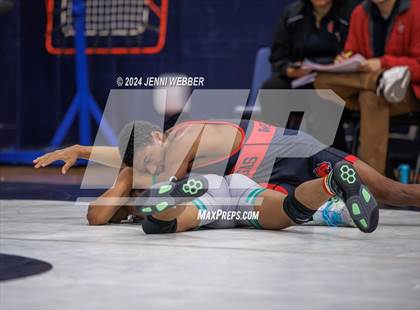 Thumbnail 2 in Las Vegas vs. Rancho (Spring Valley Duals Round 3) photogallery.