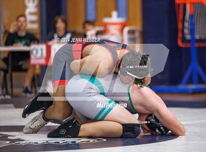 Thumbnail 2 in Las Vegas vs. Rancho (Spring Valley Duals Round 3) photogallery.