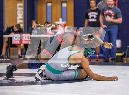 Thumbnail 3 in Las Vegas vs. Rancho (Spring Valley Duals Round 3) photogallery.