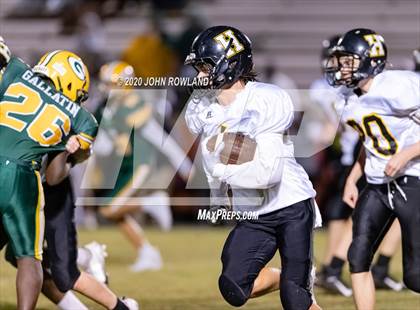 Thumbnail 2 in Hendersonville @ Gallatin (Freshman) photogallery.
