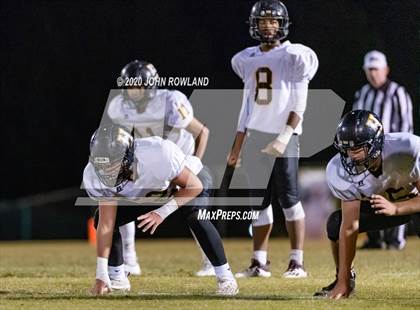Thumbnail 1 in Hendersonville @ Gallatin (Freshman) photogallery.