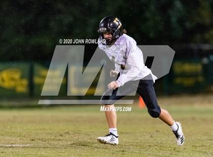 Thumbnail 1 in Hendersonville @ Gallatin (Freshman) photogallery.