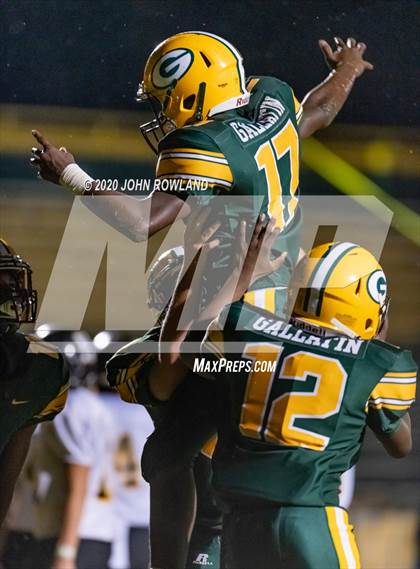 Thumbnail 1 in Hendersonville @ Gallatin (Freshman) photogallery.