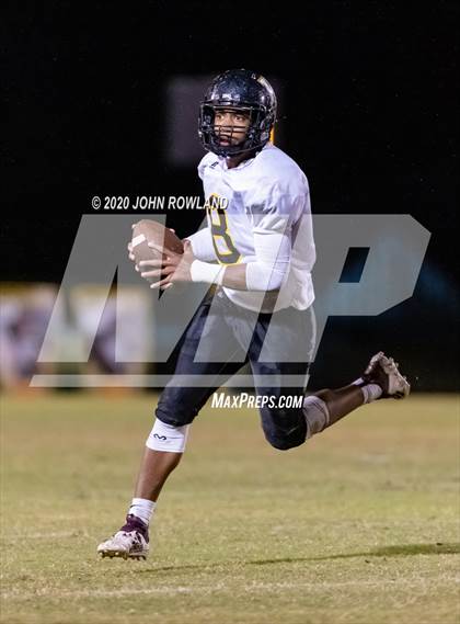Thumbnail 2 in Hendersonville @ Gallatin (Freshman) photogallery.