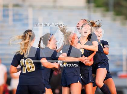Thumbnail 1 in Stoney Creek vs Anchor Bay (MHSAA D1 Regional Final) photogallery.
