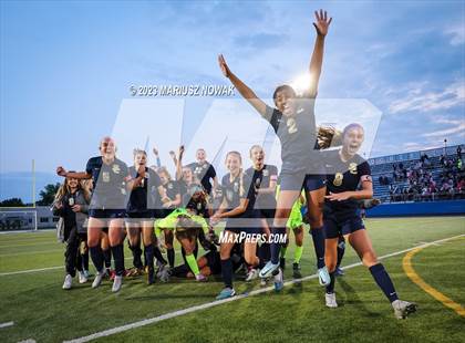 Thumbnail 3 in Stoney Creek vs Anchor Bay (MHSAA D1 Regional Final) photogallery.