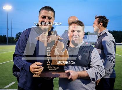 Thumbnail 2 in Stoney Creek vs Anchor Bay (MHSAA D1 Regional Final) photogallery.