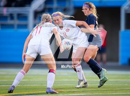 Thumbnail 3 in Stoney Creek vs Anchor Bay (MHSAA D1 Regional Final) photogallery.