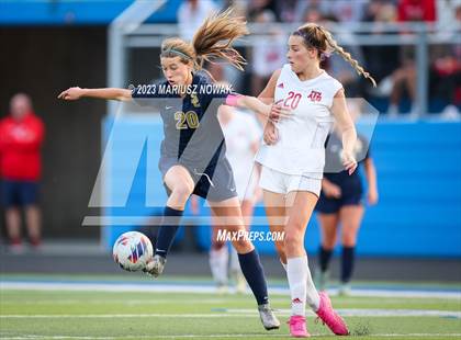 Thumbnail 3 in Stoney Creek vs Anchor Bay (MHSAA D1 Regional Final) photogallery.