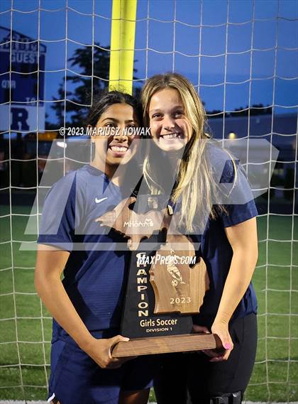 Thumbnail 2 in Stoney Creek vs Anchor Bay (MHSAA D1 Regional Final) photogallery.