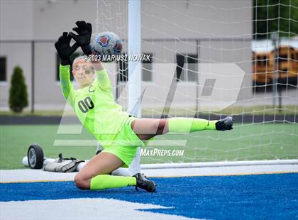 Thumbnail 2 in Stoney Creek vs Anchor Bay (MHSAA D1 Regional Final) photogallery.