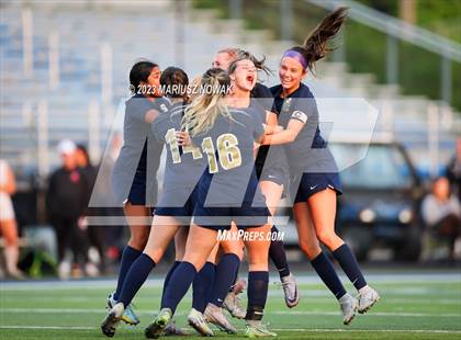 Thumbnail 2 in Stoney Creek vs Anchor Bay (MHSAA D1 Regional Final) photogallery.