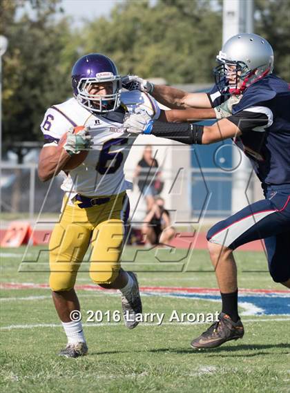 Thumbnail 3 in  Liberty vs Ridgeview  photogallery.