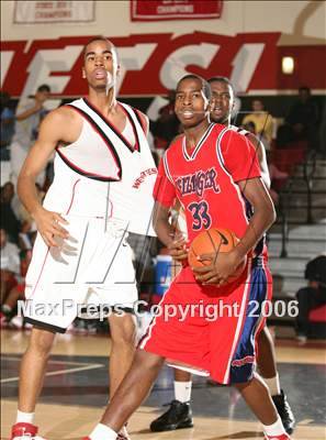 Thumbnail 2 in Westchester vs. Leuzinger (Westchester Tip-Off Classic) photogallery.