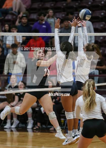 Thumbnail 2 in Springtown @ Bridgeport photogallery.