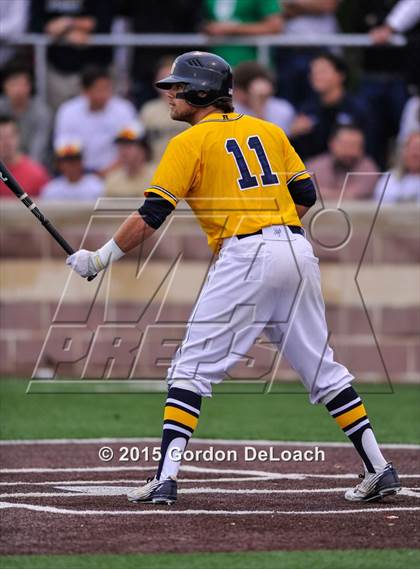 Thumbnail 1 in Dallas Jesuit vs. Highland Park (UIL 6A Regional Quarterfinal Playoff) photogallery.