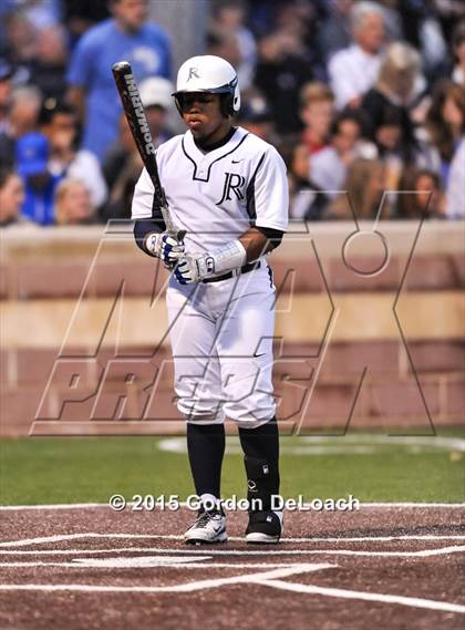 Thumbnail 2 in Dallas Jesuit vs. Highland Park (UIL 6A Regional Quarterfinal Playoff) photogallery.