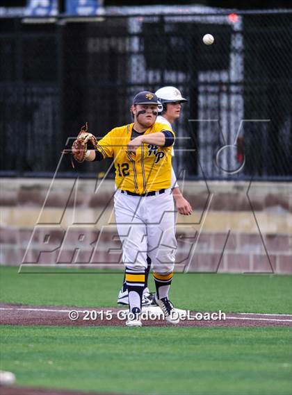 Thumbnail 3 in Dallas Jesuit vs. Highland Park (UIL 6A Regional Quarterfinal Playoff) photogallery.
