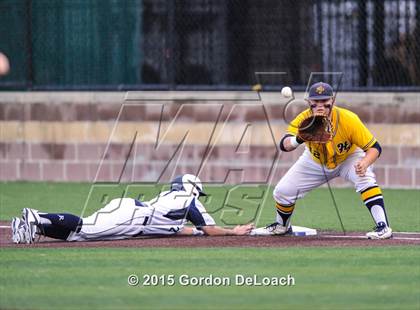 Thumbnail 2 in Dallas Jesuit vs. Highland Park (UIL 6A Regional Quarterfinal Playoff) photogallery.