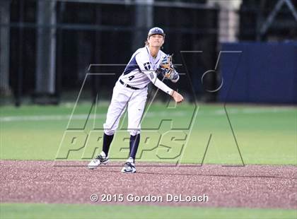 Thumbnail 3 in Dallas Jesuit vs. Highland Park (UIL 6A Regional Quarterfinal Playoff) photogallery.