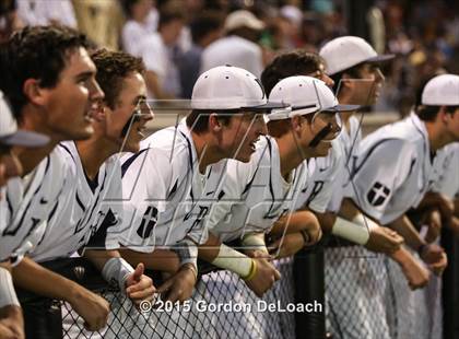 Thumbnail 2 in Dallas Jesuit vs. Highland Park (UIL 6A Regional Quarterfinal Playoff) photogallery.