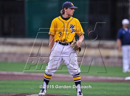 Thumbnail 2 in Dallas Jesuit vs. Highland Park (UIL 6A Regional Quarterfinal Playoff) photogallery.