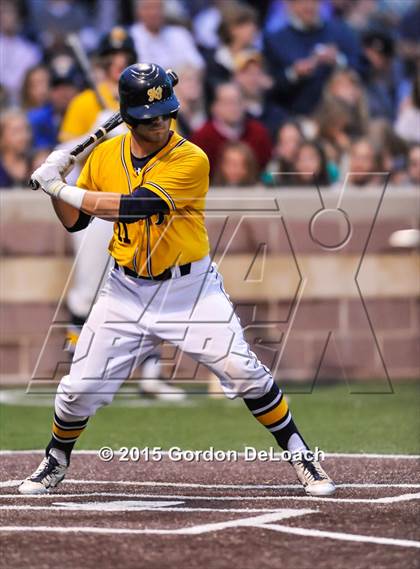 Thumbnail 2 in Dallas Jesuit vs. Highland Park (UIL 6A Regional Quarterfinal Playoff) photogallery.