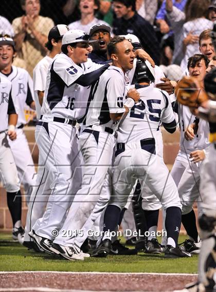 Thumbnail 3 in Dallas Jesuit vs. Highland Park (UIL 6A Regional Quarterfinal Playoff) photogallery.
