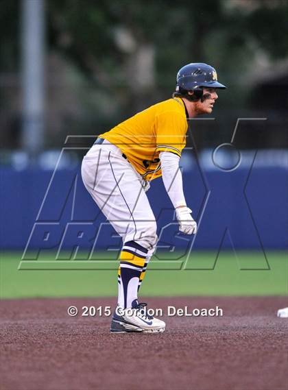 Thumbnail 3 in Dallas Jesuit vs. Highland Park (UIL 6A Regional Quarterfinal Playoff) photogallery.