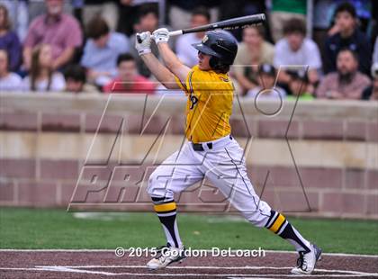 Thumbnail 1 in Dallas Jesuit vs. Highland Park (UIL 6A Regional Quarterfinal Playoff) photogallery.
