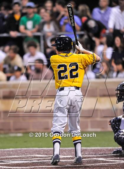 Thumbnail 1 in Dallas Jesuit vs. Highland Park (UIL 6A Regional Quarterfinal Playoff) photogallery.