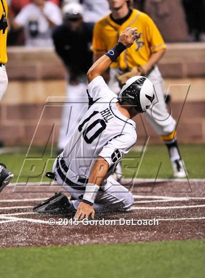 Thumbnail 2 in Dallas Jesuit vs. Highland Park (UIL 6A Regional Quarterfinal Playoff) photogallery.