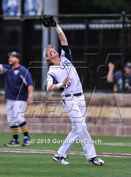 Thumbnail 3 in Dallas Jesuit vs. Highland Park (UIL 6A Regional Quarterfinal Playoff) photogallery.