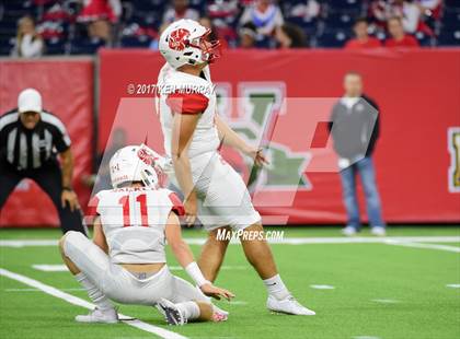 Thumbnail 2 in Atascocita vs. Katy (UIL 6A D1 Regional Semifinal) photogallery.